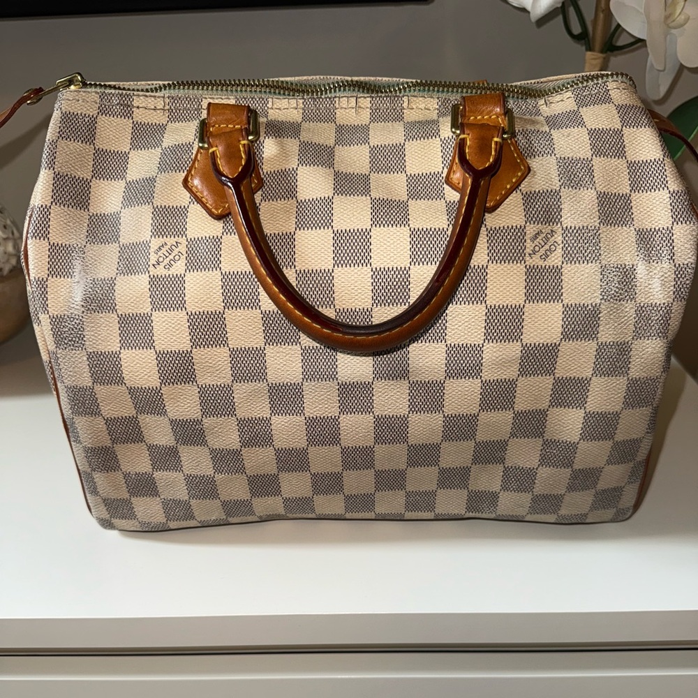 Louis Vuitton Speedy 30